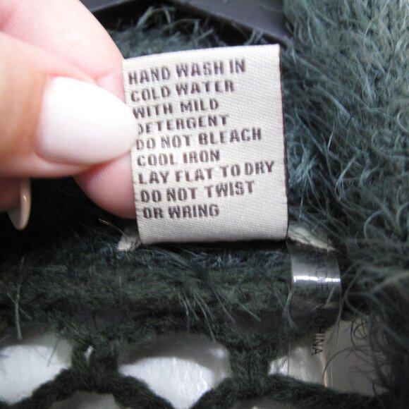 ESCIO Green Fuzzy Crotchet Back Vest - Picture 4 of 8